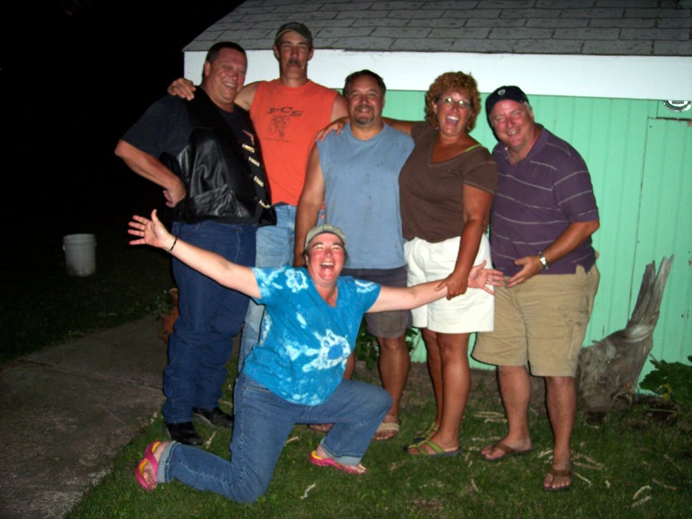 sameaspreviouspictureexceptwithjillbakenjumpingin.jpg