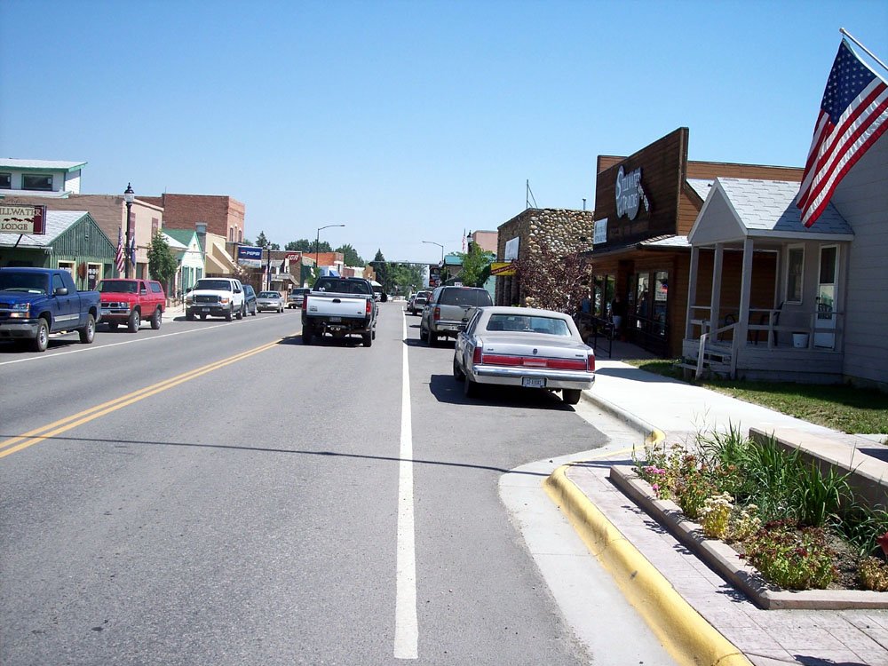 thethrivingdowntownarea.jpg