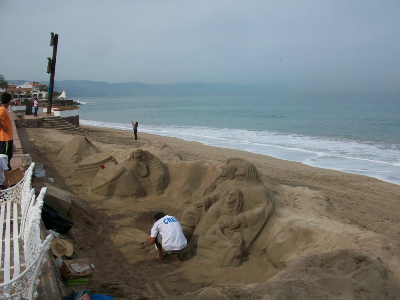 buildingsandsculpturesinmexico.jpg
