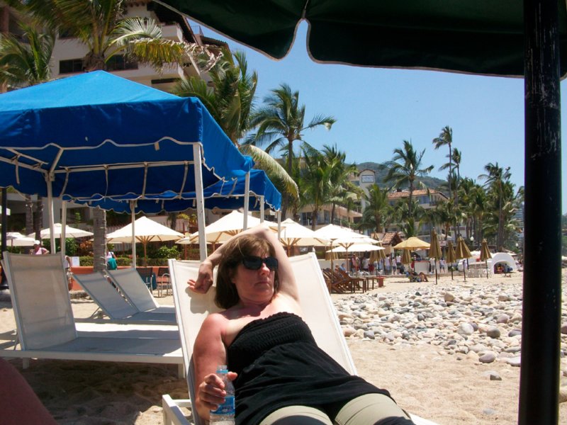cathychillingoutonthebeach.jpg